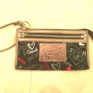 Coach Poppy Graffiti Wallet